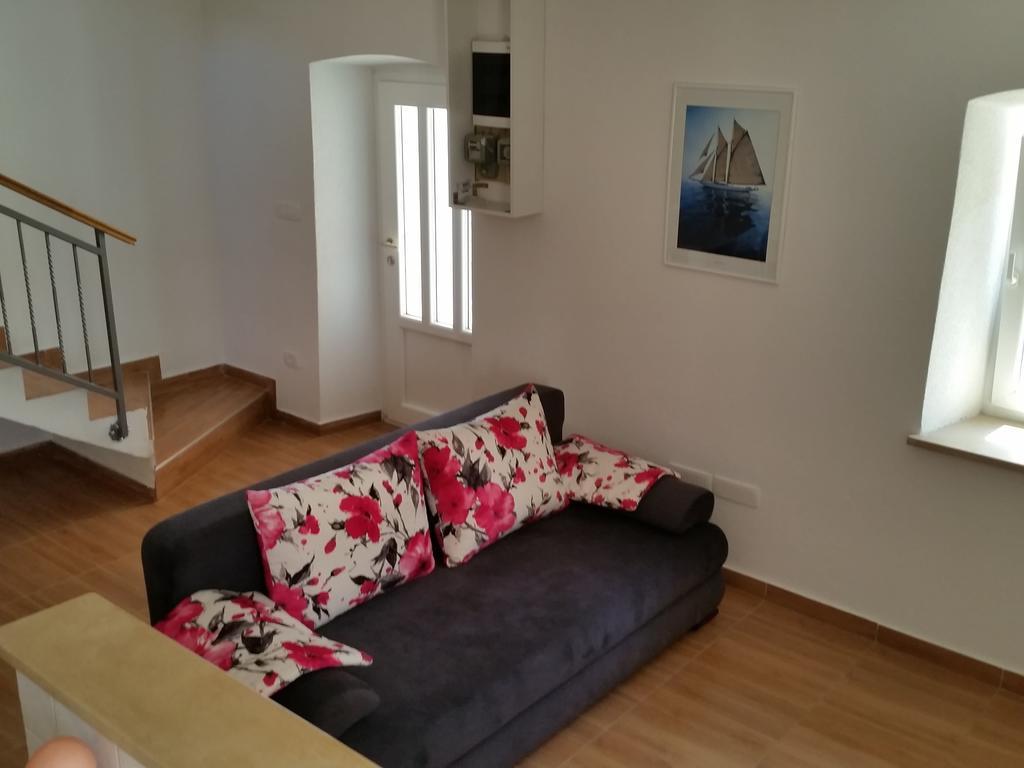 Holiday Home Casa Matilde Koromačno 部屋 写真